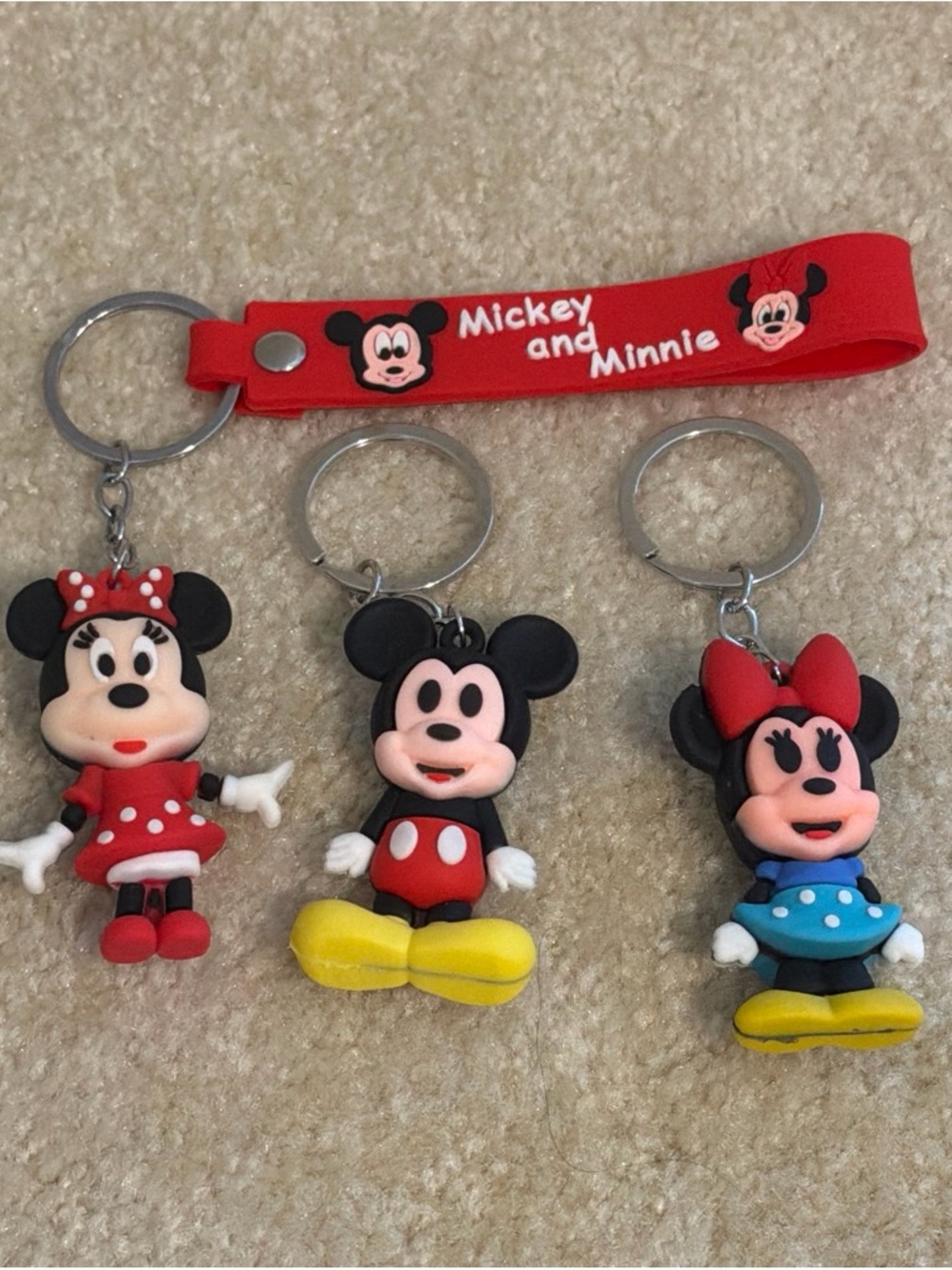 Bundle Minnie and Mickey Mouse Key Chains